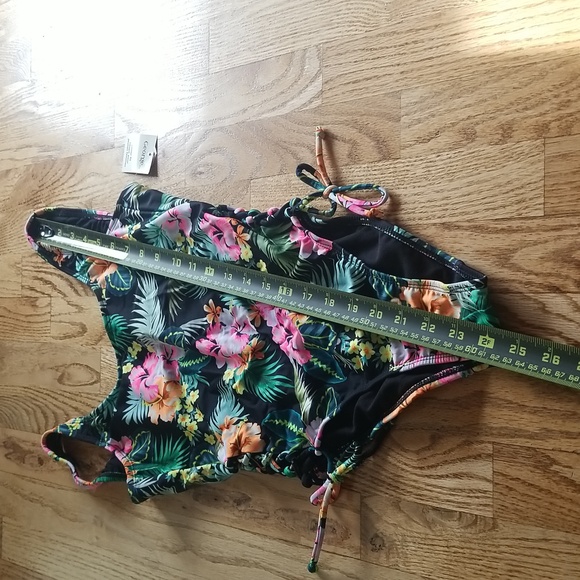 (S) George. Floral Lace Up Open Back Juniors One Piece Swimsuit Beach Vacation - Picture 3 of 10